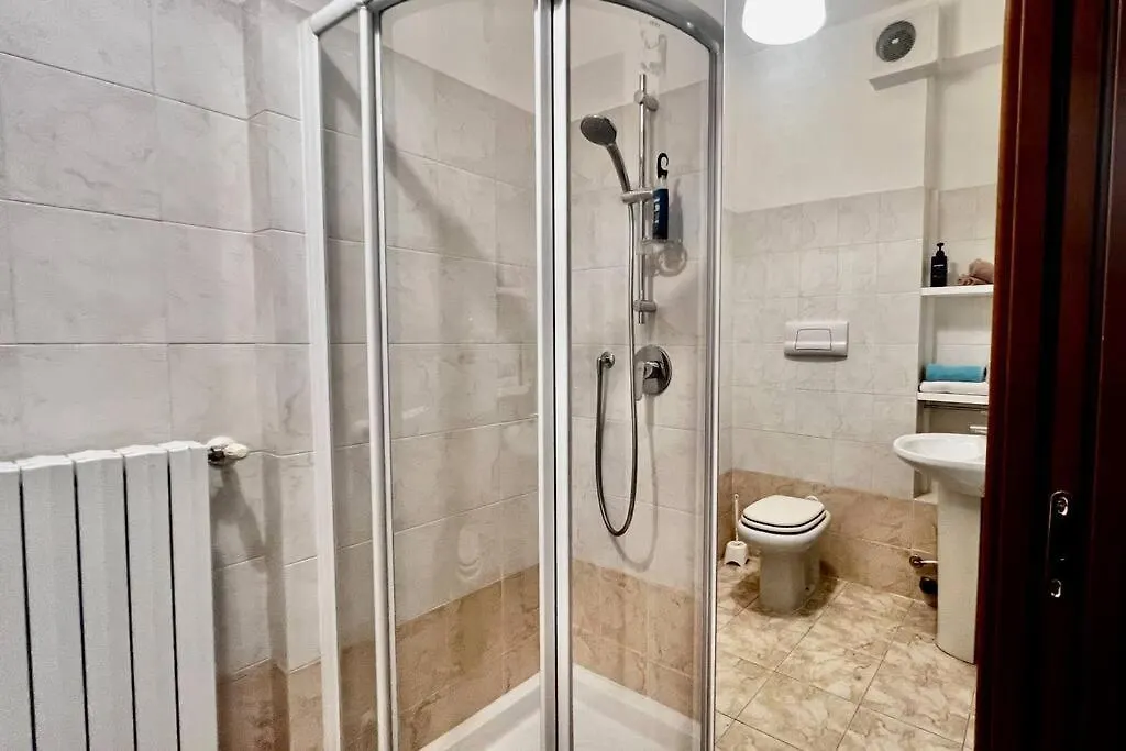 Urban House - Comfy Flat Navigli Milan Center Apartamento
